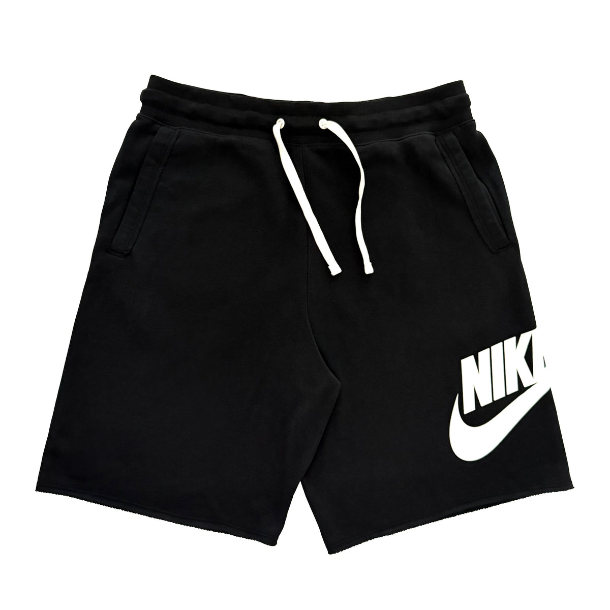 NIKE crni šorts